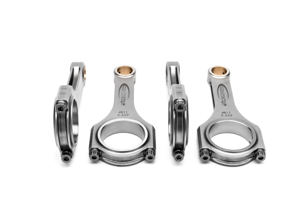 4 connecting rods