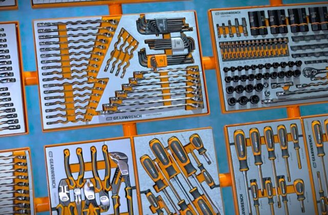 SEMA 2025 Video Feature: Outfit Your Shop in 1 Fell Swoop with Comprehensive MEGAMOD Tool Kits from Gearwrench